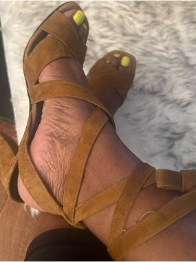 Via Spiga Tan Suede Wrap Sandals